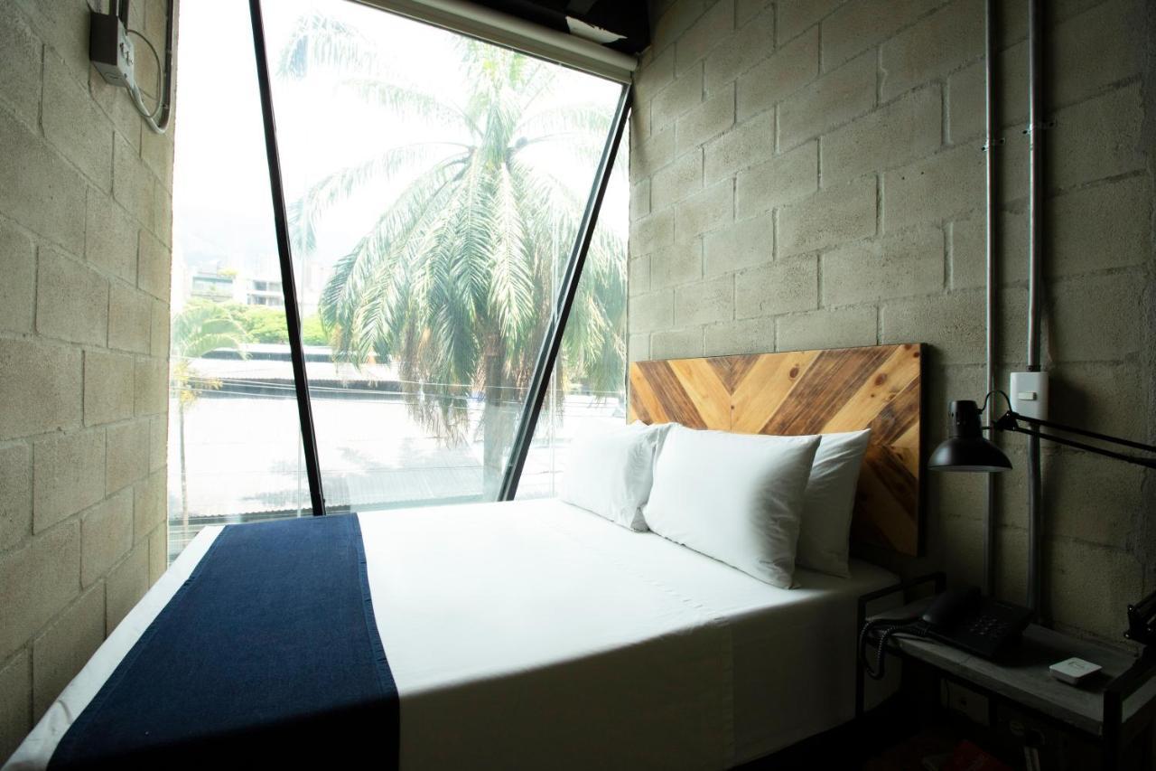 מדיין Hotel Lleras Park Concept מראה חיצוני תמונה