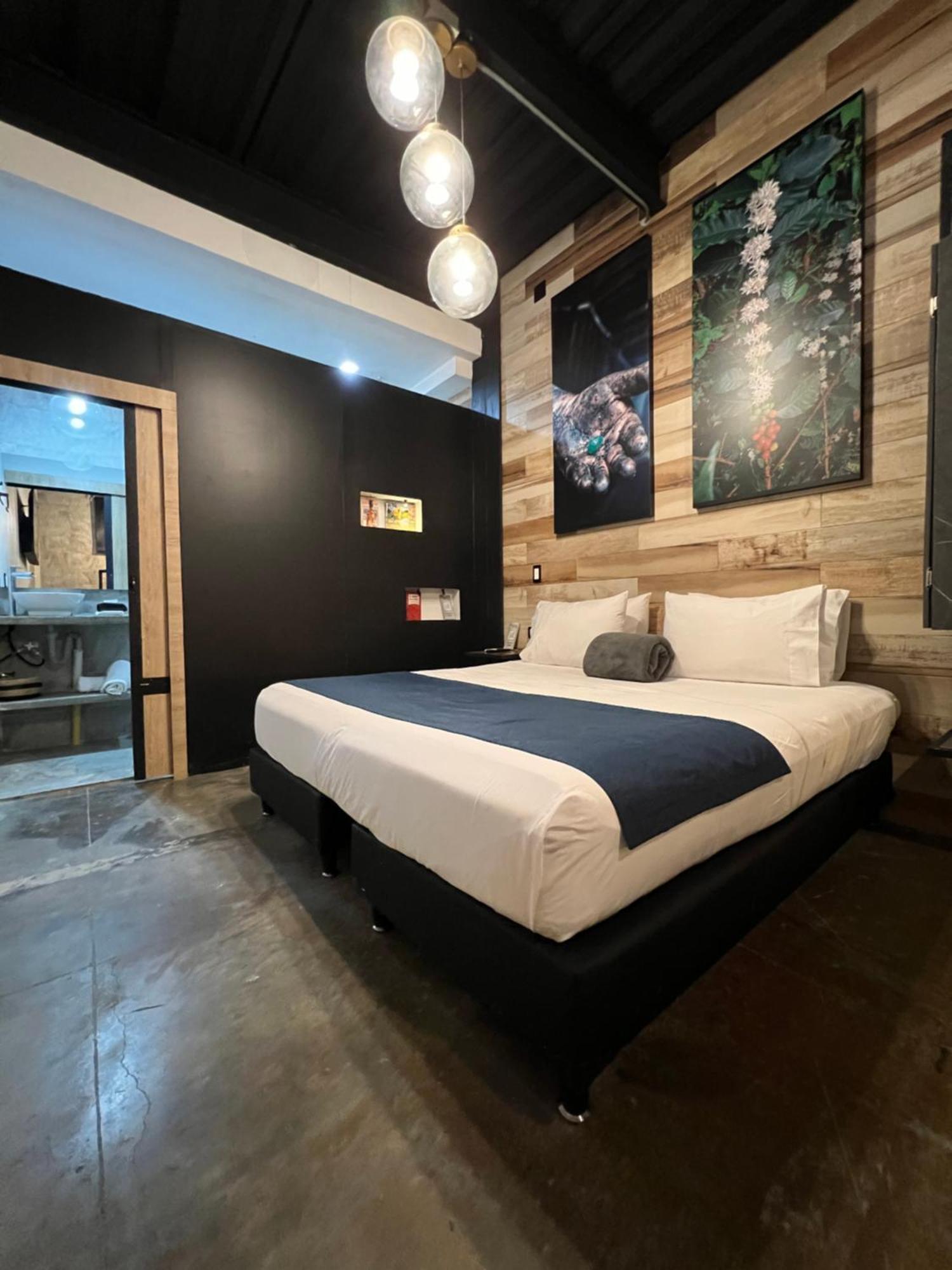 מדיין Hotel Lleras Park Concept מראה חיצוני תמונה
