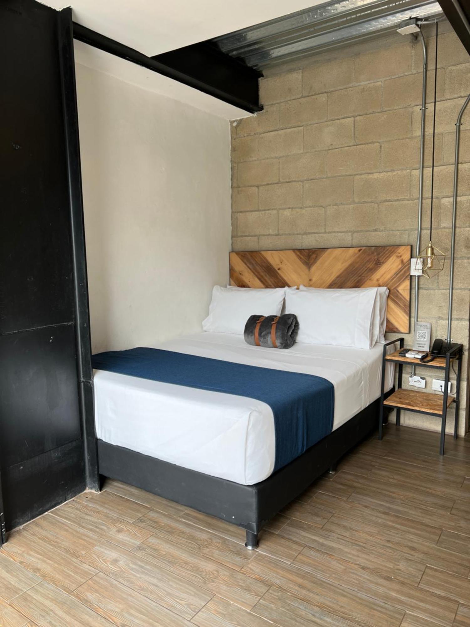 מדיין Hotel Lleras Park Concept מראה חיצוני תמונה