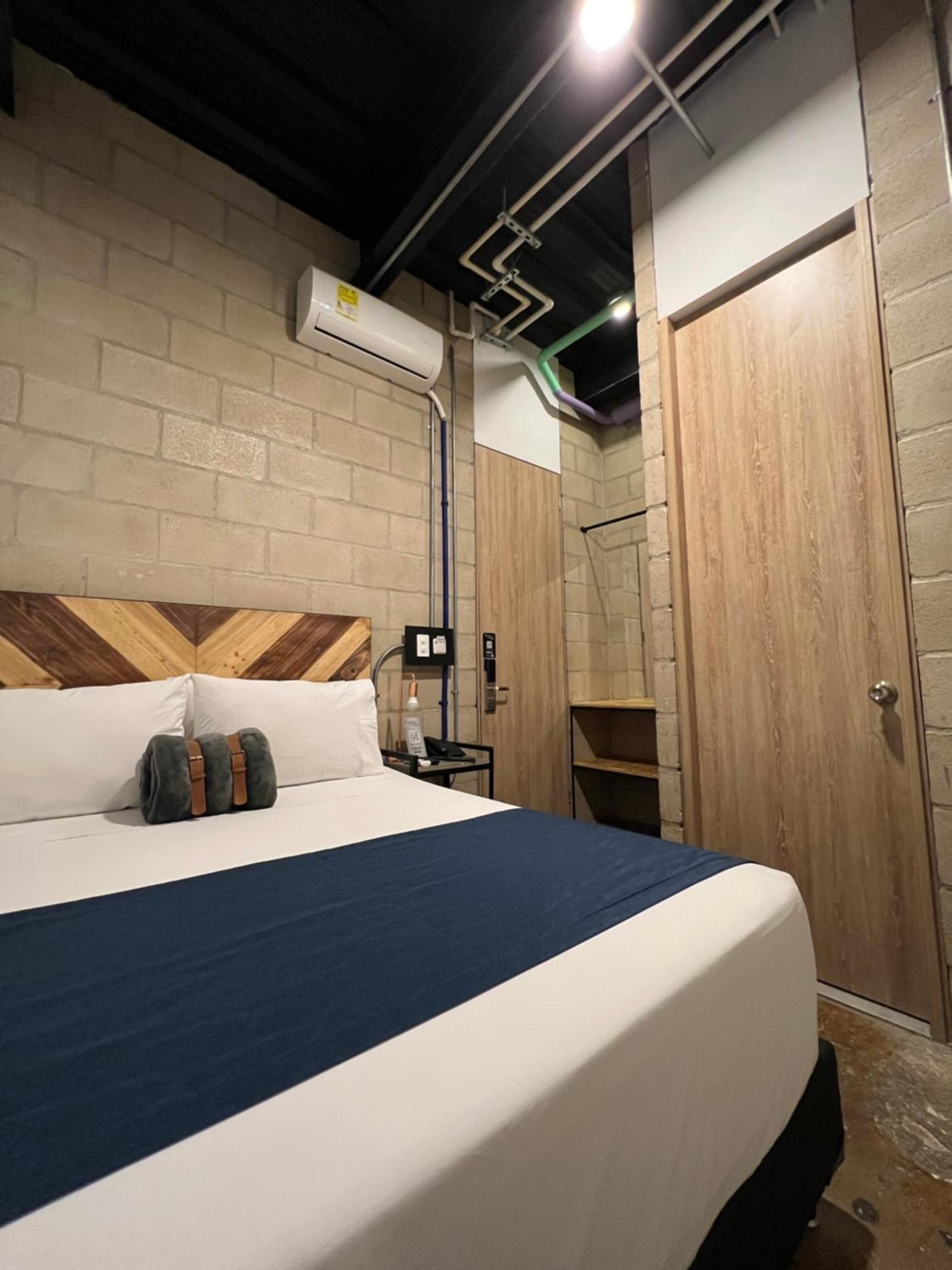 מדיין Hotel Lleras Park Concept מראה חיצוני תמונה