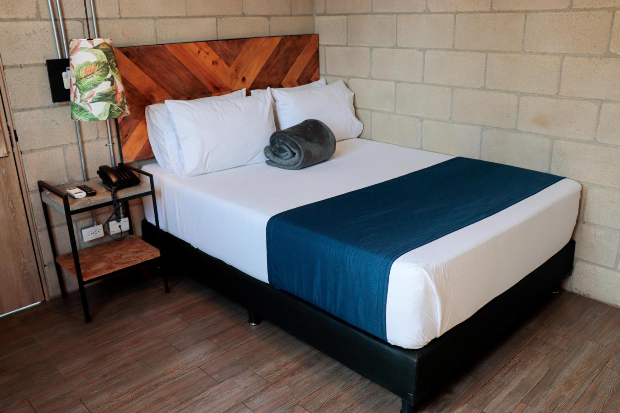 מדיין Hotel Lleras Park Concept מראה חיצוני תמונה